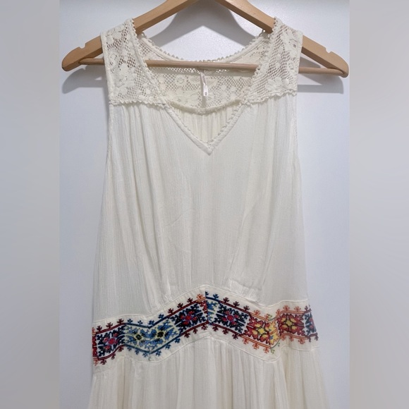 🌿 SOLD - Free People Off-White Embroidered Lace Light Heart Dress sz XS - Picture 2 of 9